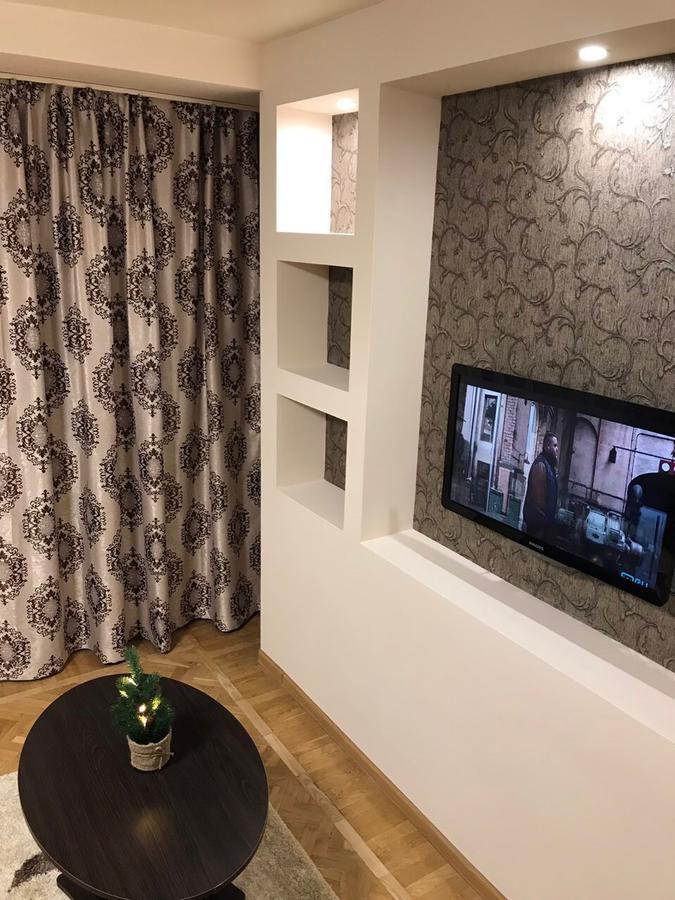 Studio apartment Kiev Extérieur photo